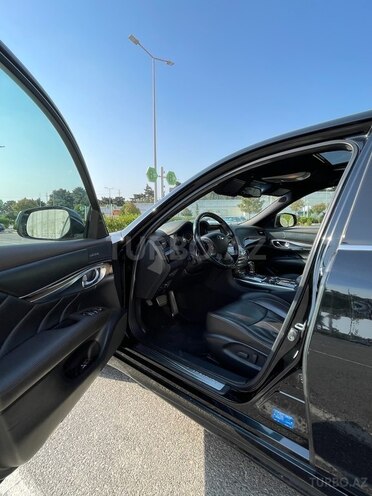 Infiniti Q70 2015, 127,000 km - 3.7 l - Bakı