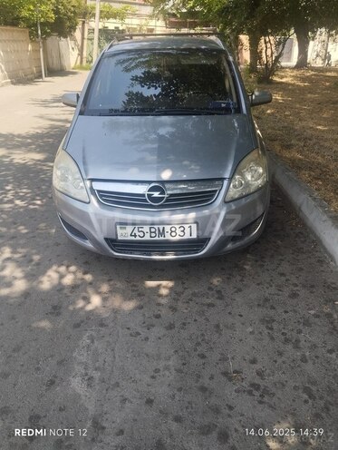 Opel Zafira 2008, 400,000 km - 2.2 l - Mingəçevir