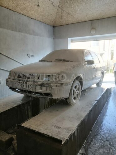 Volkswagen Passat 1995, 449,444 km - 1.9 l - Bakı