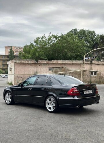 Mercedes E 320 2003, 254,000 km - 3.2 l - Bakı