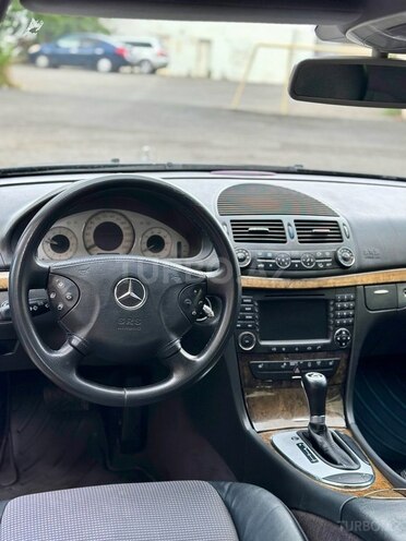 Mercedes E 320 2003, 254,000 km - 3.2 l - Bakı