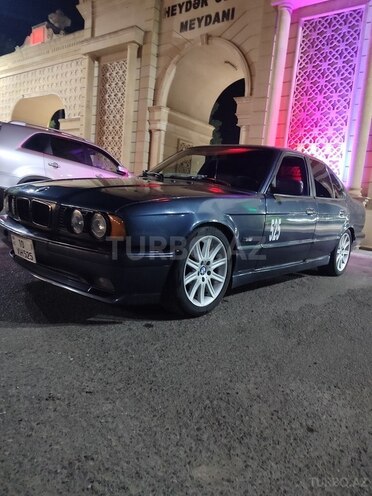 BMW 525 1993, 200,000 km - 2.5 l - Ağcabədi