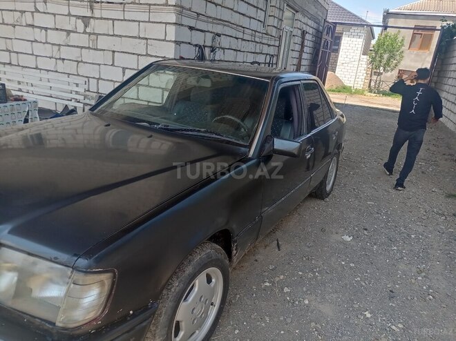 Mercedes E 250 1991, 499,000 km - 2.5 l - Ağstafa