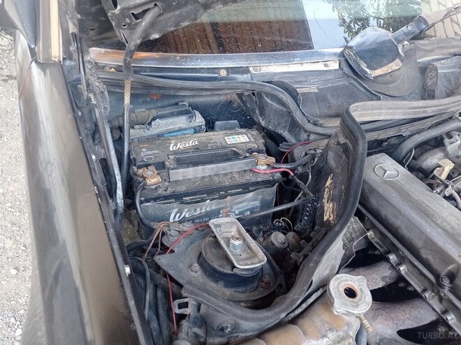 Mercedes E 250 1991, 499,000 km - 2.5 l - Ağstafa