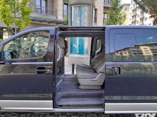 Hyundai H-1-6