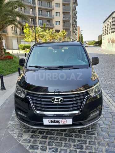 Hyundai H-1-2