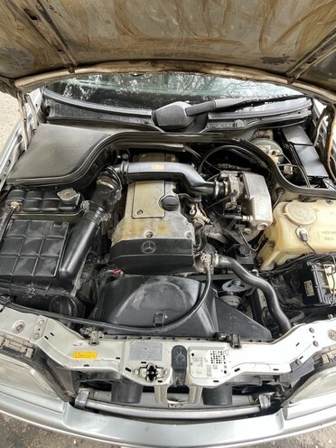 Mercedes C 200 1996, 200,000 km - 2.0 l - Sumqayıt