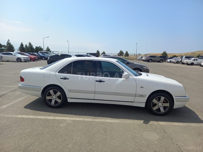 Mercedes E 280 1998, 386,000 km - 2.8 l - Bakı