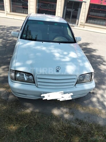 Mercedes C 200 1997, 368,000 km - 2.0 l - Sumqayıt