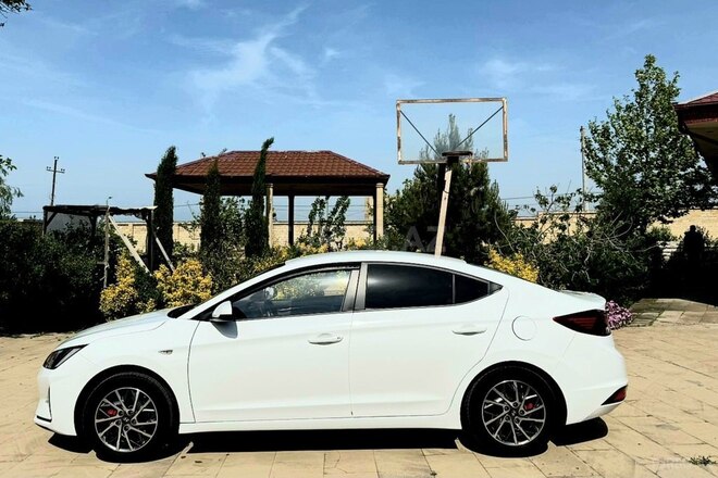 Hyundai Elantra 2020, 94,500 km - 1.6 л - Bakı