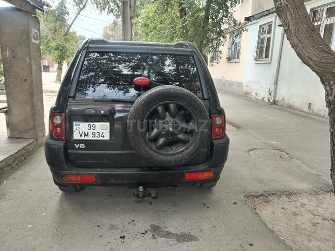 Land Rover Freelander 2000, 220,000 km - 2.0 l - Sumqayıt