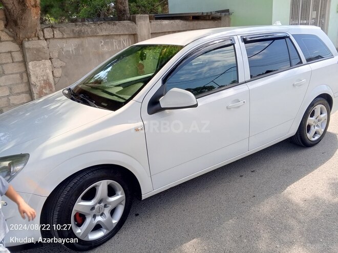 Opel Astra 2009, 236,700 km - 1.3 l - Xudat