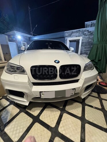 BMW X6 M 2011, 129,000 km - 4.4 l - Bakı
