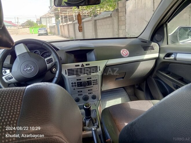 Opel Astra 2009, 236,700 km - 1.3 l - Xudat