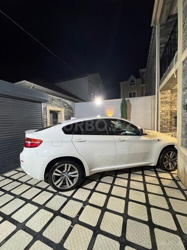 BMW X6 M 2011, 129,000 km - 4.4 l - Bakı
