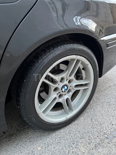 BMW 535 2001, 412,125 km - 3.5 l - Bakı