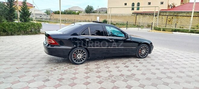 Mercedes C 180 2004, 326,588 km - 1.8 l - Sumqayıt