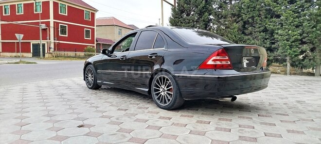 Mercedes C 180 2004, 326,588 km - 1.8 l - Sumqayıt