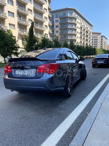 Chevrolet Cruze-2