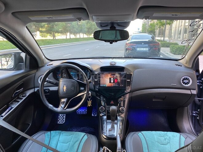 Chevrolet Cruze-5