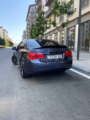 Chevrolet Cruze-15