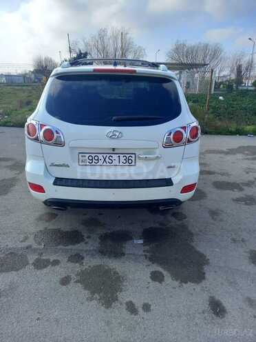 Hyundai Santa Fe-4