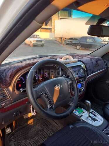 Hyundai Santa Fe-5