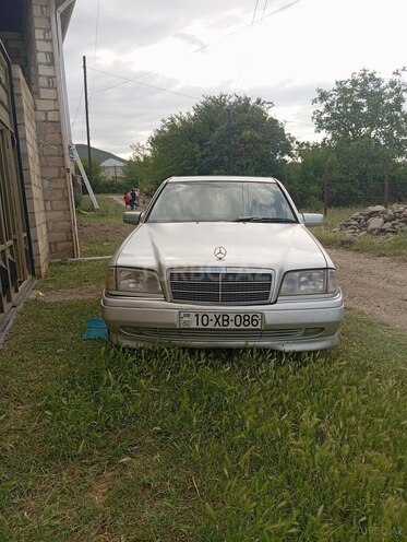 Mercedes C 220 d 1995, 65,000 km - 2.2 л - Tovuz
