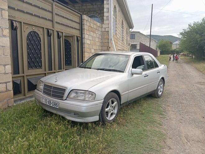 Mercedes C 220 d 1995, 65,000 km - 2.2 л - Tovuz