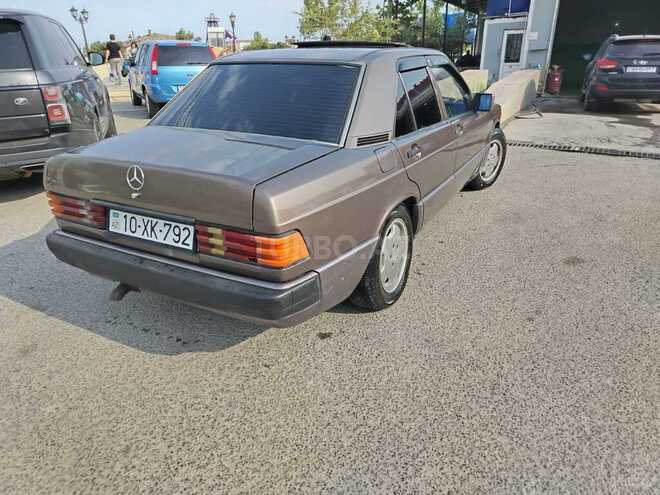Mercedes 190 1992, 33,000 km - 2.0 л - Bakı