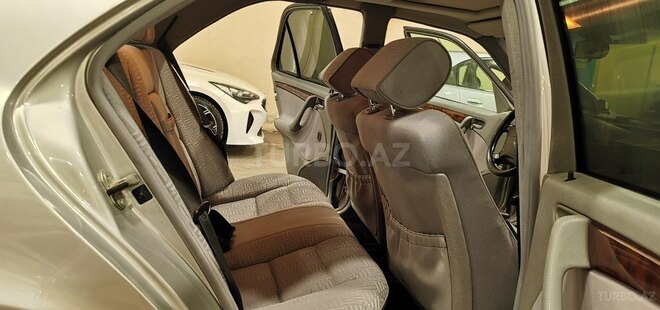Mercedes C 180-9