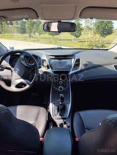 Hyundai Avante 2015, 90,575 km - 1.6 л - Sumqayıt