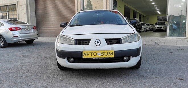 Renault Megane-8