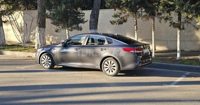Kia K5-5