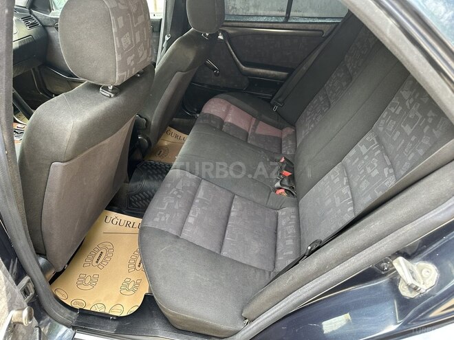 Mercedes C 180 1997, 321,387 km - 1.8 l - Bakı