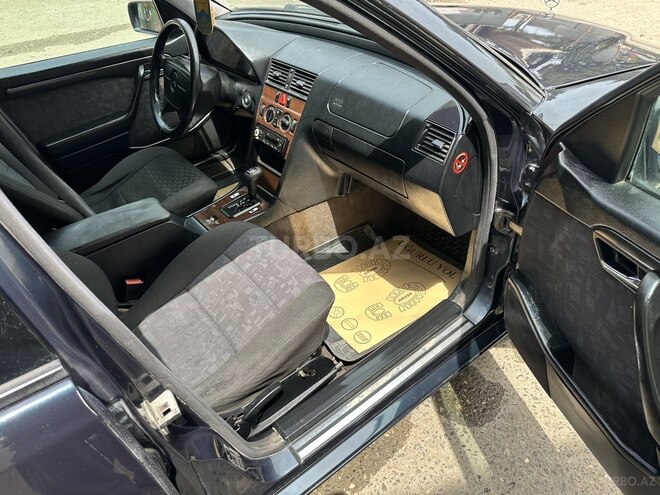 Mercedes C 180 1997, 321,387 km - 1.8 l - Bakı