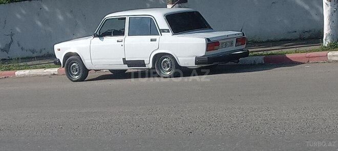 LADA (VAZ) 2107 1995, 95,000 km - 1.5 l - Astara