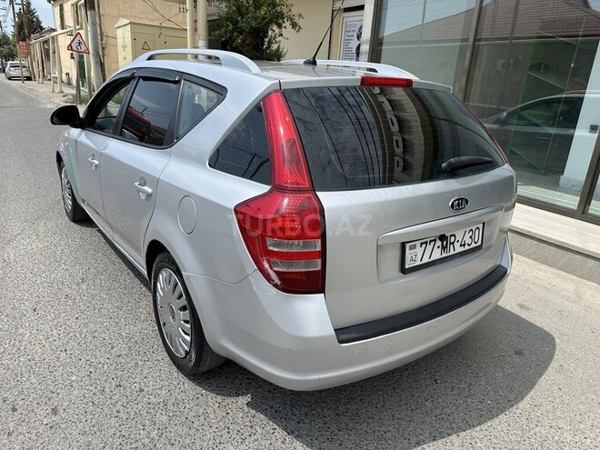 Kia  2009, 320,000 km - 1.6 l - Bakı