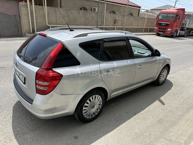 Kia  2009, 320,000 km - 1.6 l - Bakı