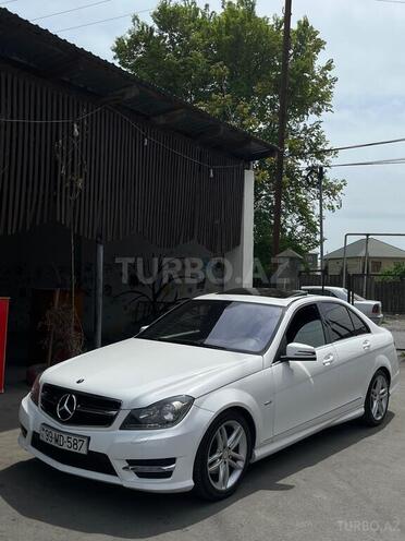 Mercedes C 250 2013, 200,000 km - 1.8 л - Bakı