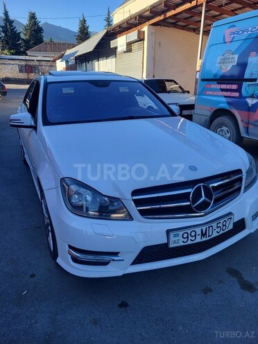 Mercedes C 250 2013, 200,000 km - 1.8 л - Bakı