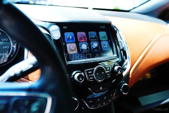 Chevrolet Cruze-2