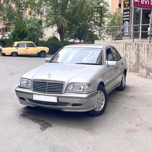 Mercedes C 180 1999, 400,000 km - 1.8 л - Bakı