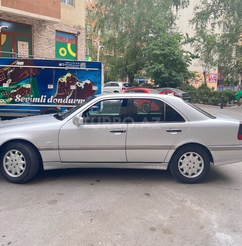 Mercedes C 180 1999, 400,000 km - 1.8 л - Bakı