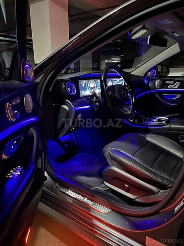 Mercedes E 220 d 2016, 198,000 km - 2.0 л - Bakı