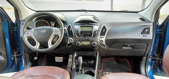 Hyundai ix35-17