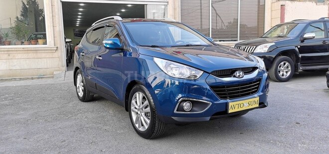 Hyundai ix35-12