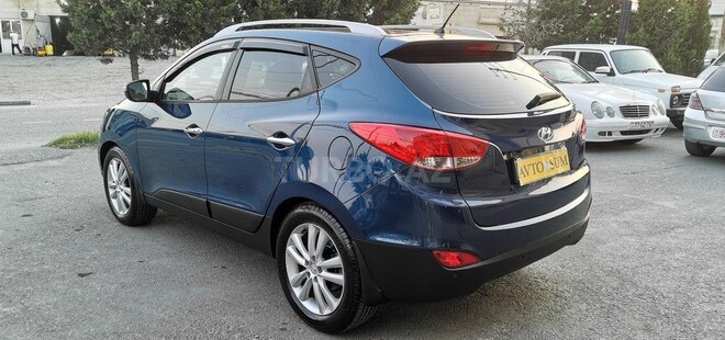 Hyundai ix35-8