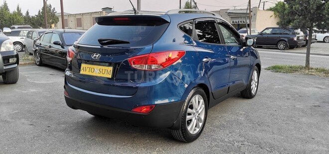 Hyundai ix35-4