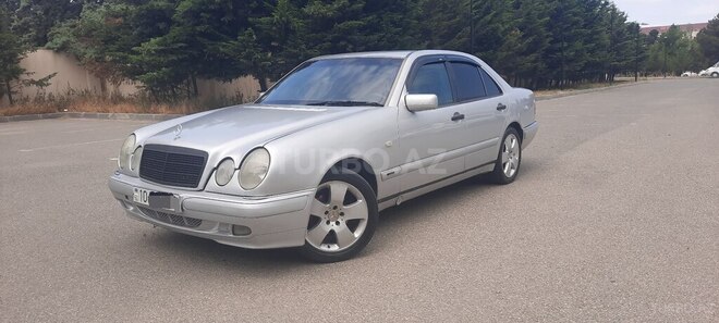 Mercedes E 230 1996, 290,000 km - 2.3 l - Sumqayıt